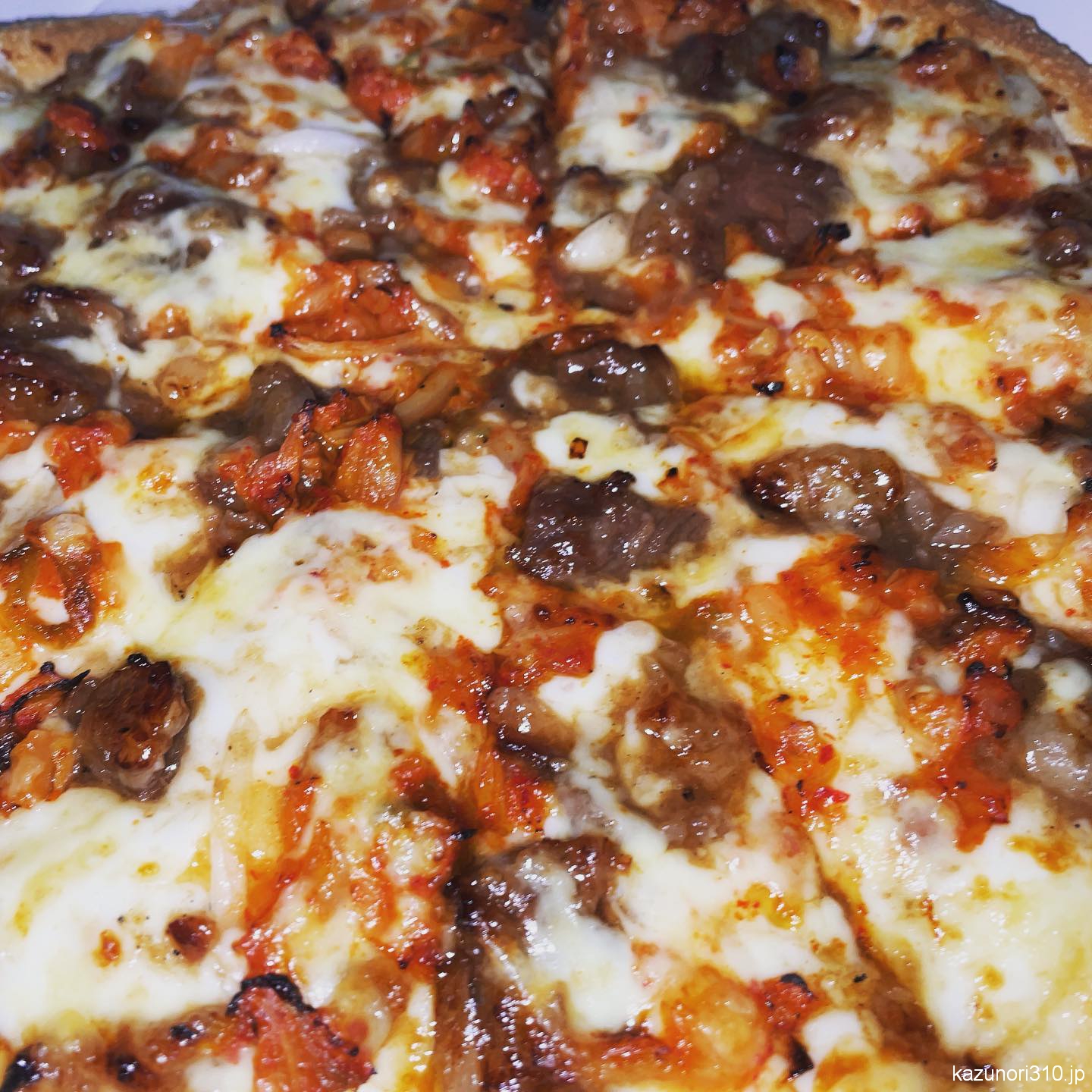 #極旨キムチ牛カルビ #レシピコンテスト #ピザハット 濃厚なピザでおいしい